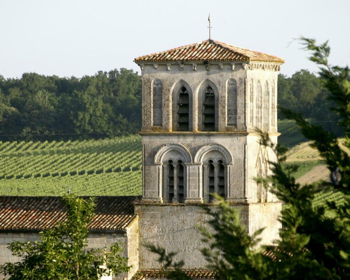Au Coeur Des Vignes Bed & Breakfast Archiac Exterior foto